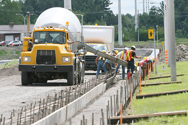 Best Concrete Driveway Installation in University Of Lifornia Davis, CA