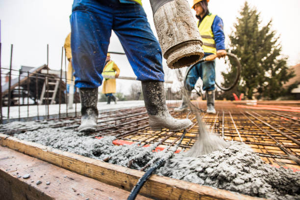 Best Concrete Sidewalk Installation in University Of Lifornia Davis, CA